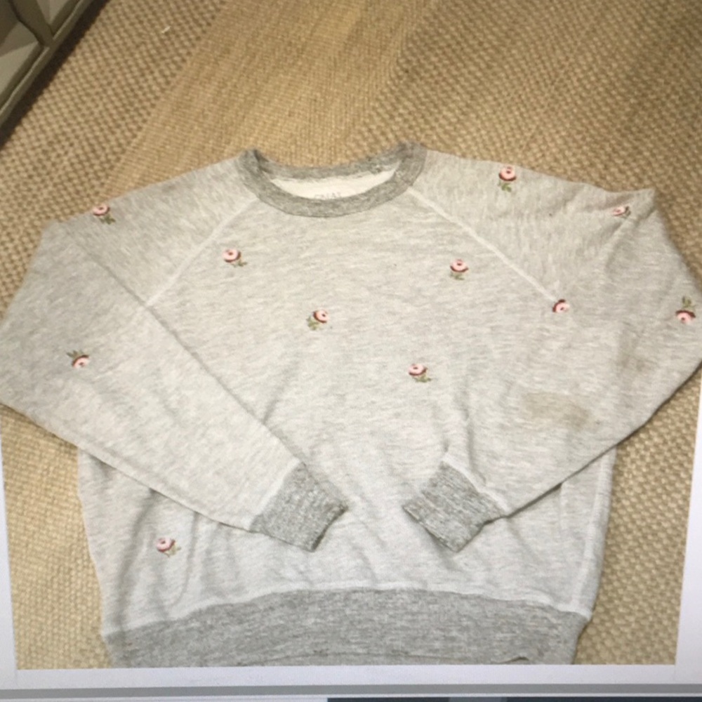 THE GREAT/GRAY-CREWNECKwROSE EMBROIDERY SWEATSHIRT